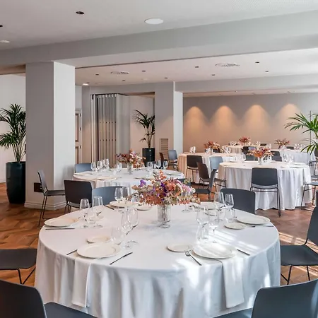Estacion, A Royal Hideaway - Gran Lujo Otel Canfranc