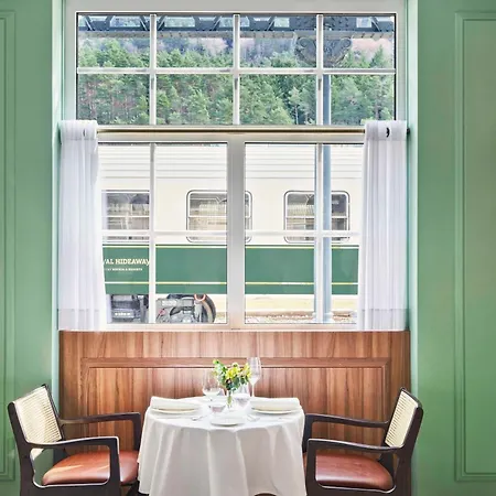 Estacion, A Royal Hideaway - Gran Lujo Hotell Canfranc