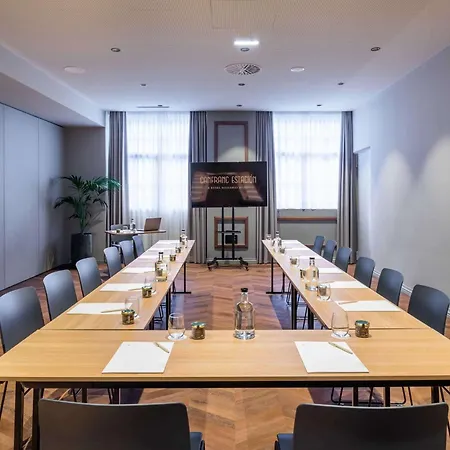 Estacion, A Royal Hideaway - Gran Lujo 5* カンフランク