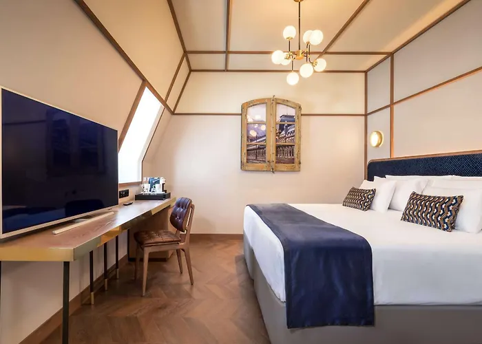 Estacion, A Royal Hideaway - Gran Lujo Hotell Canfranc