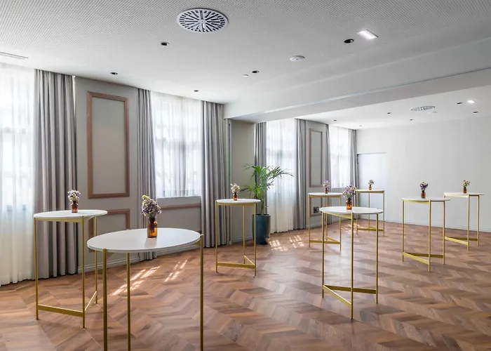 Estación, A Royal Hideaway - Gran Lujo 5* Canfranc