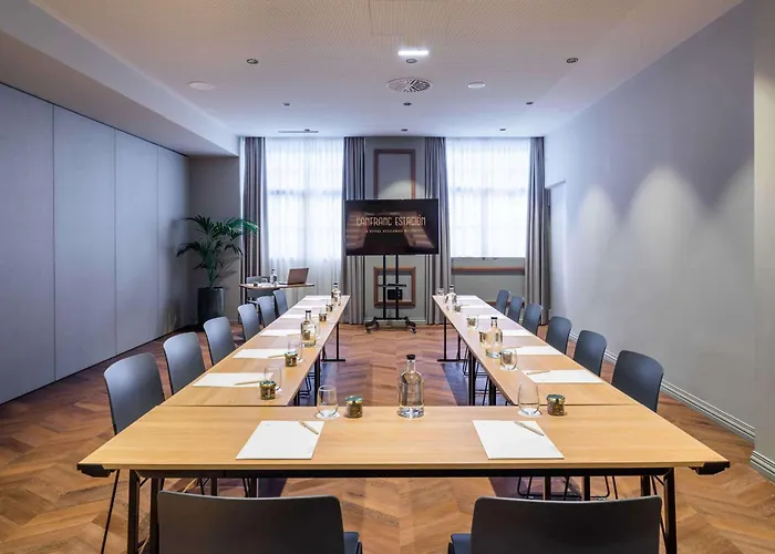 Estacion, A Royal Hideaway - Gran Lujo 5* كانفرانك